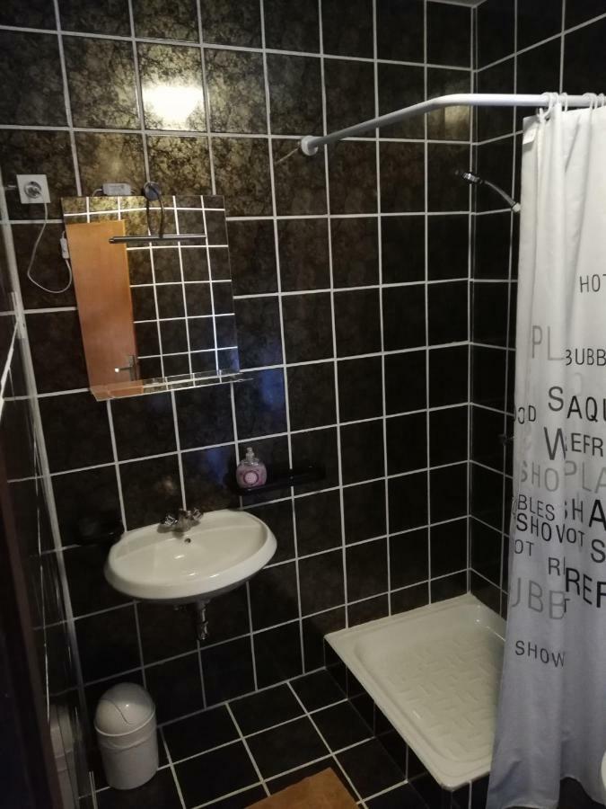 Apartmani Laura Trogir Exteriör bild